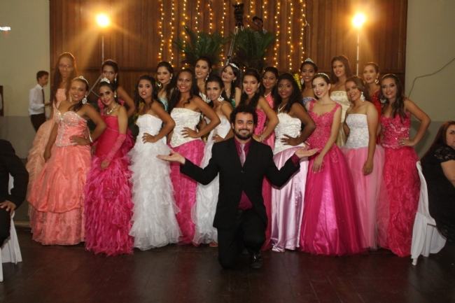 VEREADOR DANNILO RODRIGUES PROMOVE O PROJETO BAILE NOITE DOS SONHOS