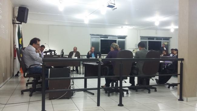 Notícias da 19a reunião ordinária da Câmara