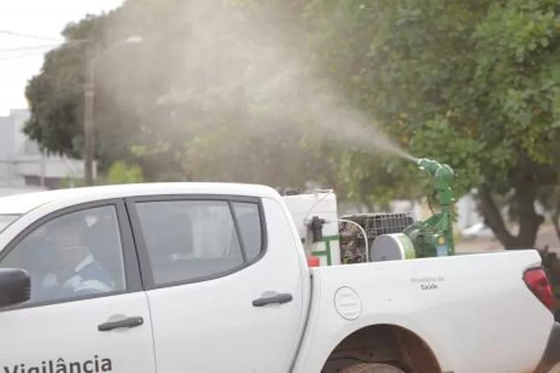 Vereadores Priminho e Tião Lennon solicitam informações sobre quando será utilizado o “fumacê” em Cássia
