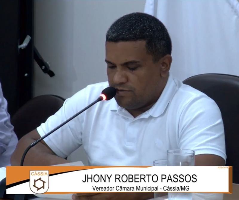 VEREADOR JHONY APRESENTA DUAS INDICAÇÕES DURANTE SESSÃO ORDINÁRIA DA CÂMARA MUNICIPAL