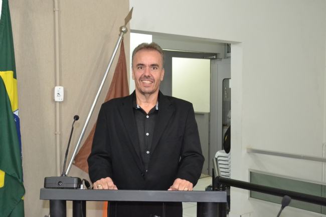 VEREADOR HENRIQUINHO ALONSO APRESENTA PROJETO QUE ESTABELECE, NO ÂMBITO DO MUNICÍPIO DE CÁSSIA, O MARCO REFERENCIAL DA GASTRONOMIA COMO CULTURA E DÁ OUTRAS PROVIDENCIAS