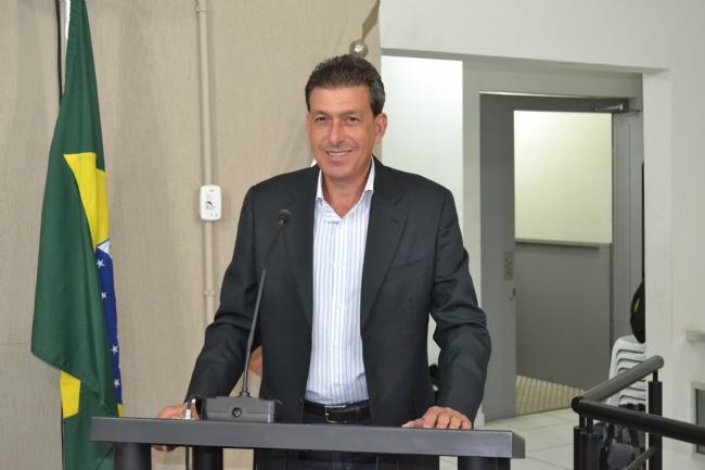 PRESIDETE DA CÂMARA RICARDO GRAIA APRESENTA DUAS INDICAÇÕES AO PREFEITO KITO ARANTES