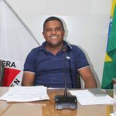 VEREADOR JHONY SOLICITA ISENÇÃO DO IPTU AOS PROPRIETÁRIOS DE IMÓVEIS RESIDENCIAIS QUE SEJAM PESSOAS COM NECESSIDADES ESPECIAIS