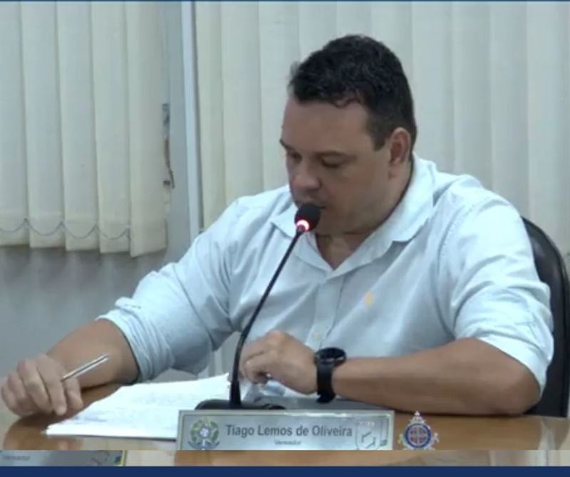 VEREADOR TIAGO CHANEL INDICA INSTALAÇÃO DE REDUTORES DE VELOCIDADE EM VIA PÚBLICA