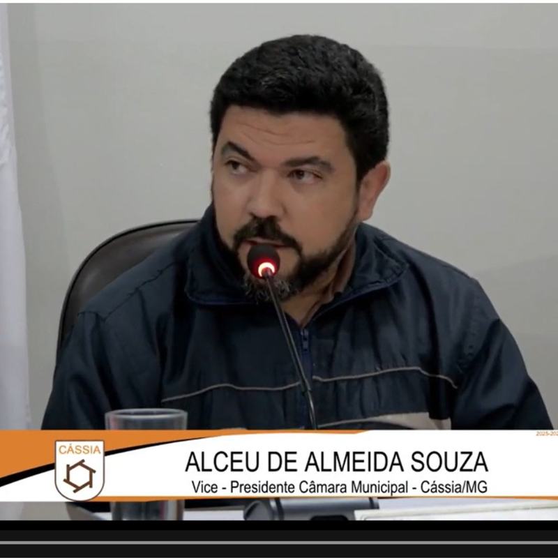 VEREADOR ALCEU SOLICITA SINALIZAÇÃO DE ESTACIONAMENTO NA AVENIDA SANTA RITA