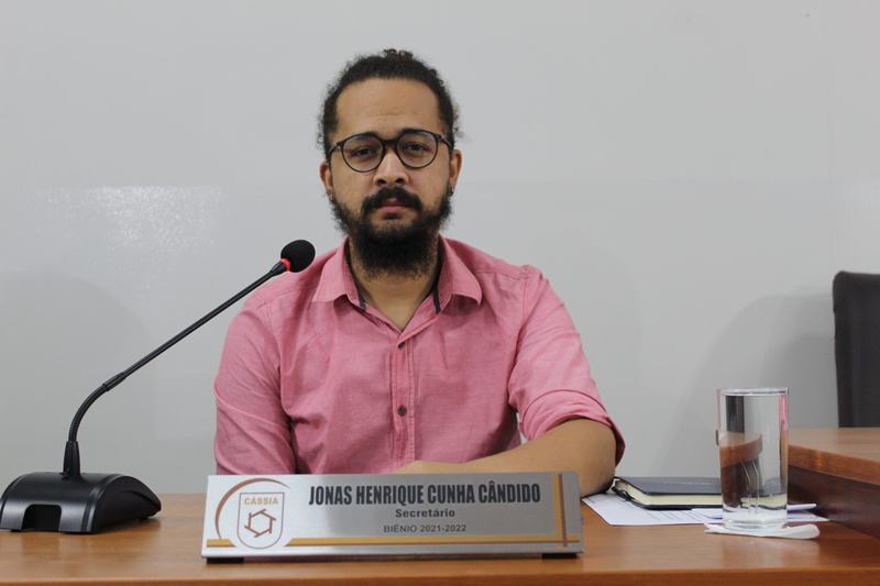 VEREADOR JONAS SOLICITA PLANO DIRETOR DE DESENVOLVIMENTO PARTICIPATIVO E CÓDIGO DE POSTURAS DO MUNICÍPIO