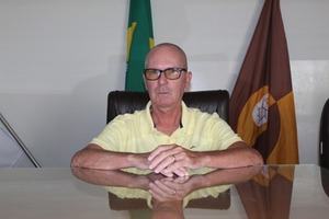 Vereador Mário Sérgio solicita ao DER-MG revitalização da sinalização horizontal e vertical na Av. Avenida Ildefonso Del Bianco