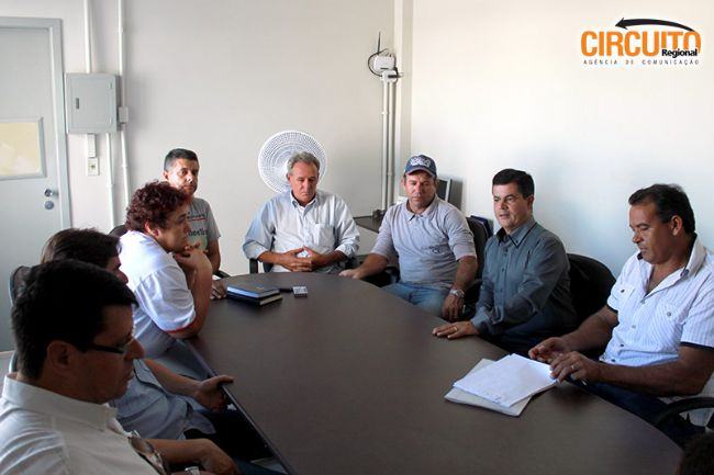 APÓS PEDIDO DO SINDICATO, PROJETO DE AUMENTO DOS SERVIDORES É RETIRADO DE VOTAÇÃO