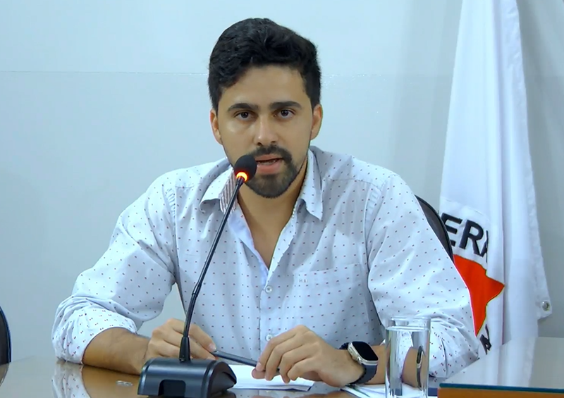CÂMARA TEM REUNIÃO COM REPRESENTANTE DA SECRETARIA DE OBRAS E INFRAESTRUTURA