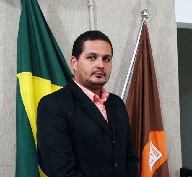 VEREADOR EZEQUIAS SOLICITA IMPLANTAÇÃO DO PSF INTINERANTE