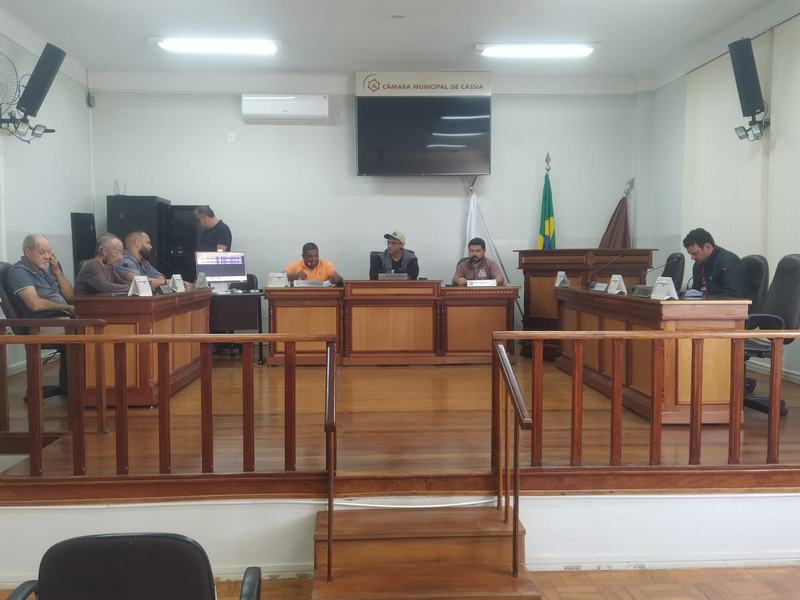 CÂMARA DE CÁSSIA APROVA POR UNANIMIDADE PROJETOS QUE VIABILIZAM CONSTRUÇÃO DA UPA E ADESÃO AO SIM CONSORCIADO