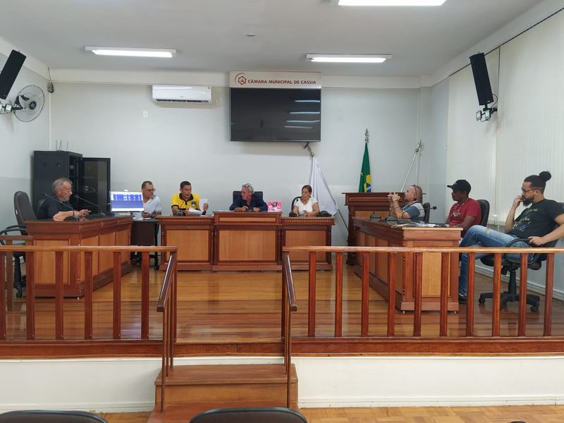 CÂMARA APROVA REAJUSTE NO SALÁRIO DE SERVIDORES MUNICIPAIS