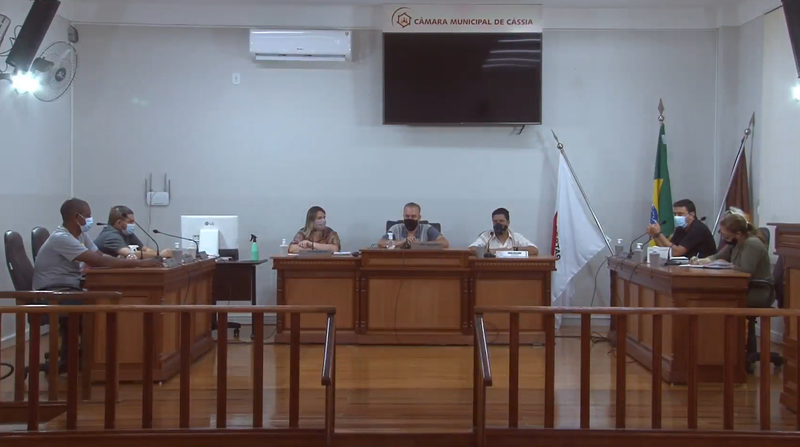 Vereadores se reúnem com Secretaria Municipal de Saúde para obter informações e diversos esclarecimentos
