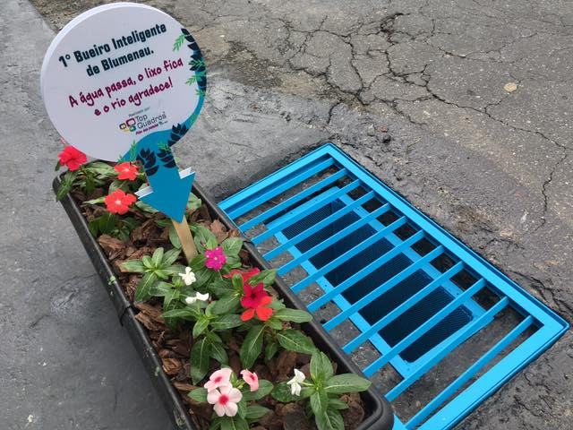 Morador de Blumenau instala bueiro inteligente - SustentArqui