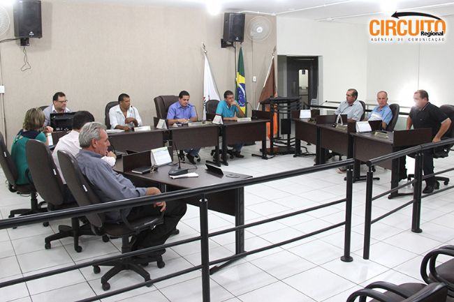 AUDIÊNCIA LEVA INFORMAÇÕES SOBRE A PREOCUPANTE SITUAÇÃO DO CONSÓRCIO DE SAÚDE