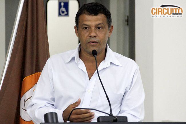 VEREADOR CLAUDINEI SOLICITA PROLONGAMENTO DA RUA LA PAZ