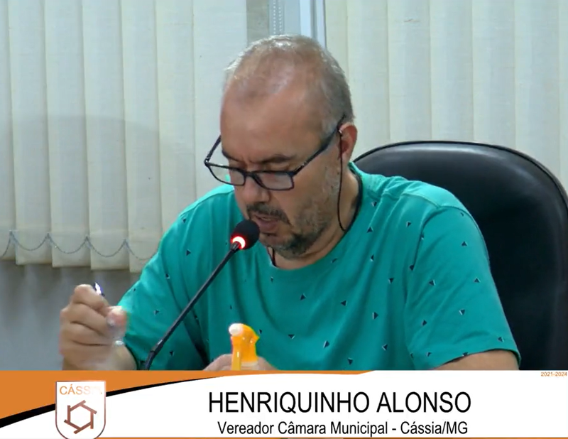 VEREADOR HENRIQUINHO SOLICITA MANUTENÇÃO E REPINTURA DA SINALIZAÇÃO DE TRÂNSITO EM TODA A CIDADE