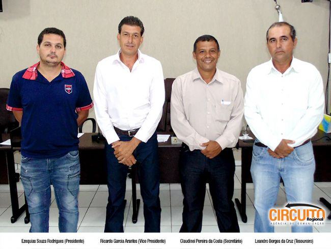 NOVA MESA DIRETORA É ELEITA PARA BIÊNIO 2015/2016