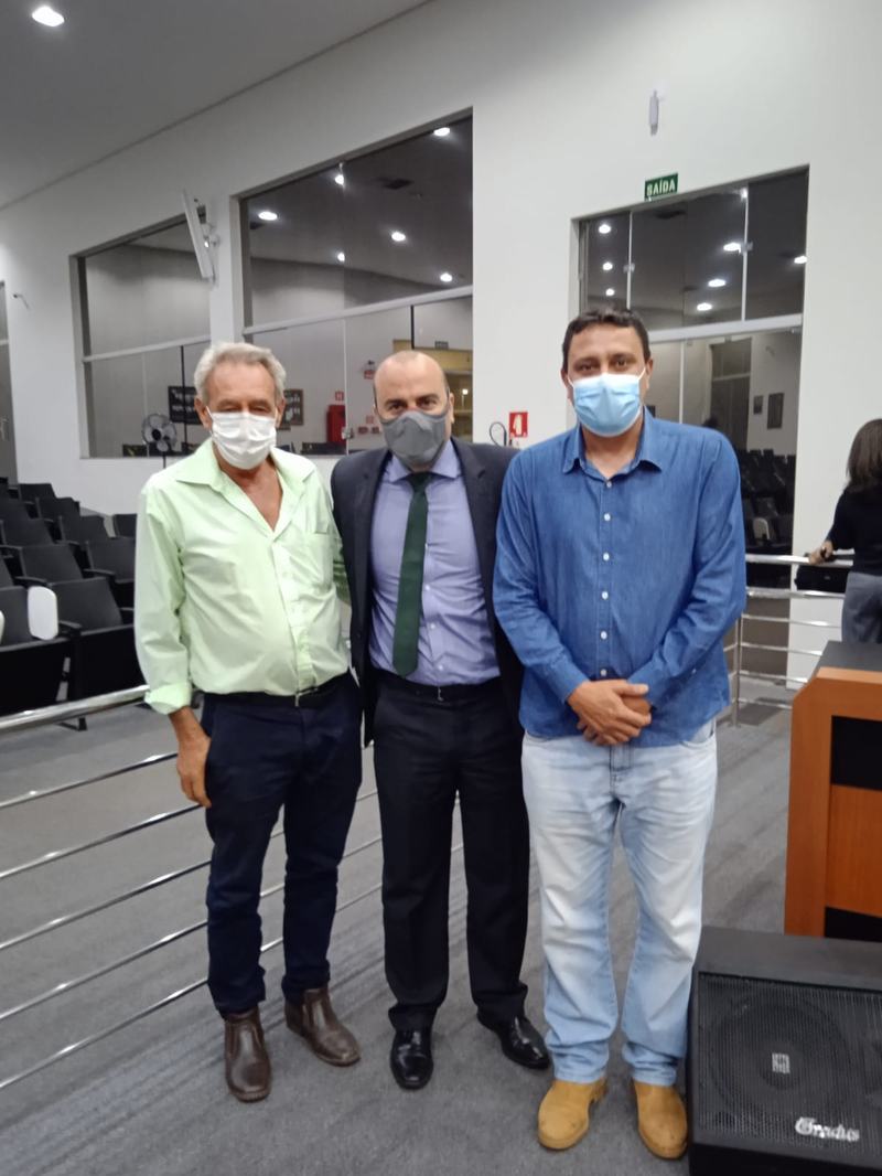 Vereadores da Câmara Municipal de Cássia, participam de audiência pública em Paraíso