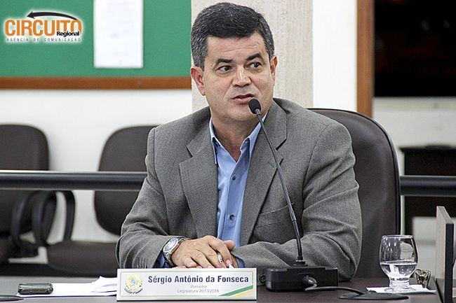 VEREADOR SÉRGIO PEDE EXPLICAÇÃO SOBRE PAGAMENTOS DA PREFEITURA
