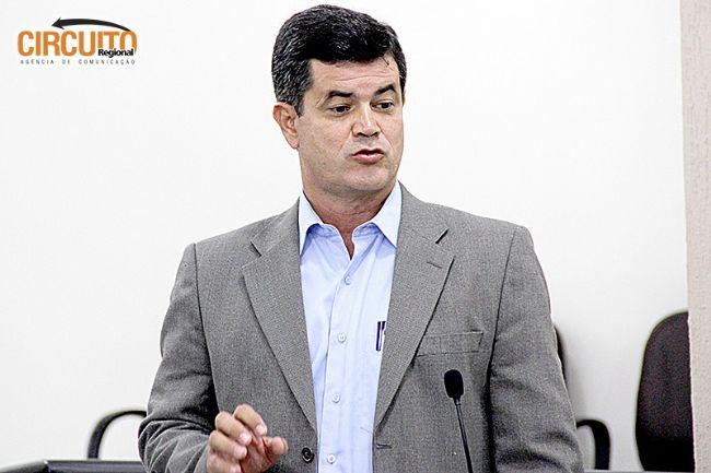 VEREADOR SÉRGIO PEDE REVISÃO DOS ADICIONAIS DE INSALUBRIDADE DE FUNCIONÁRIOS PÚBLICOS