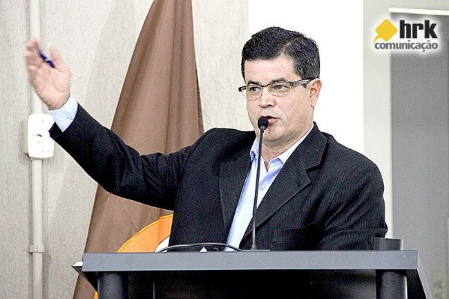 VEREADOR SÉRGIO PEDE FISCALIZÇÃO E IMPLANTAÇÃO DE RAMPAS DE ACESSIBILIDADE